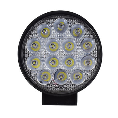 도로 주행 조명에서 떨어져 있는 5D lED